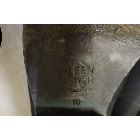Eileen FIsher Black Leather Cut Out Ankle Bootie Size 10 - Picture 9 of 10